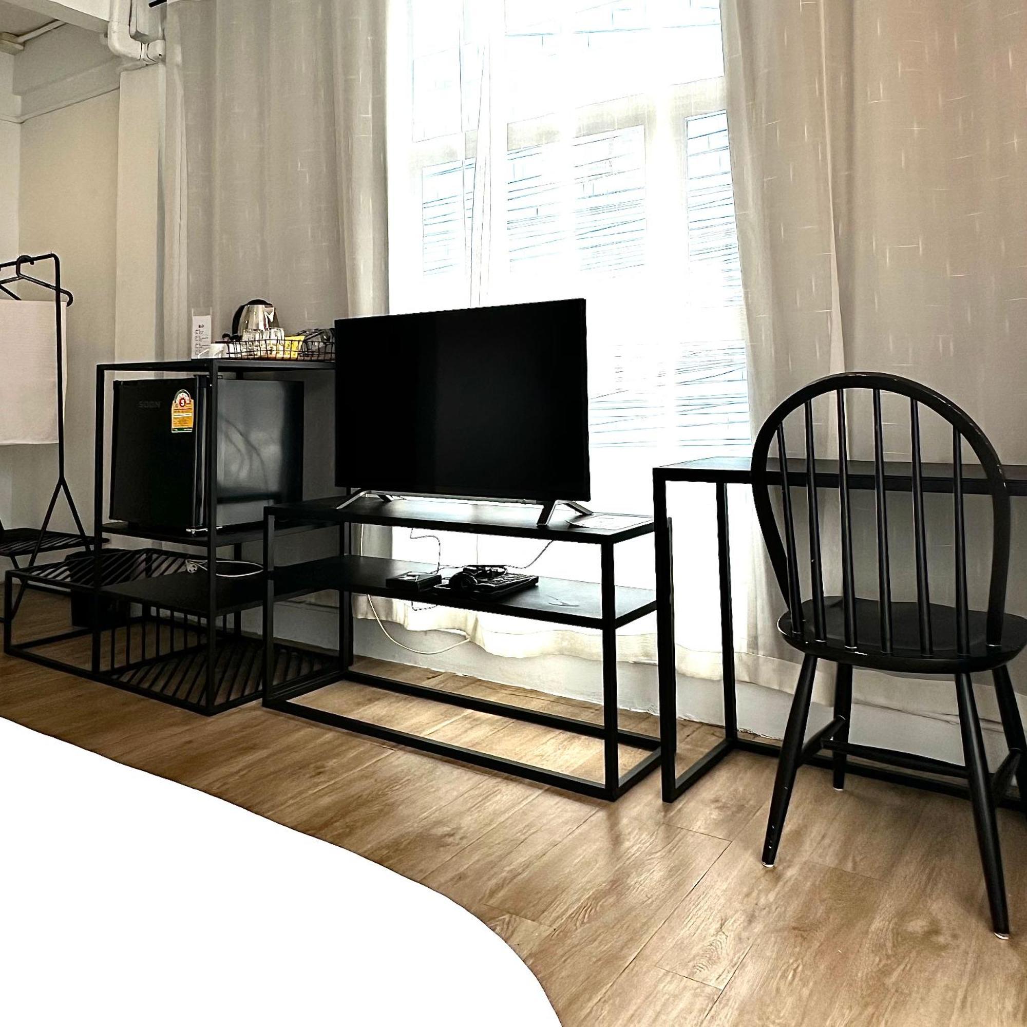 Хостел Beige Poshtels + Netflix Бангкок Екстер'єр фото